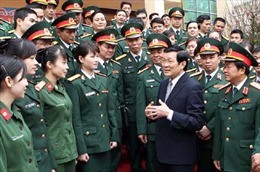 Chủ tịch nước Trương Tấn Sang chúc Tết bộ đội và thăm xã nông thôn mới Tây Tựu 